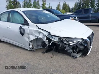 2022 Nissan Sentra SV z VIN 3N1AB8CV1NY272528, wystawiony jako IAAI lot #42344178 z przebiegiem 50 569 mil mil oraz . Historia ofert i sprzedaży dostępna na DreamBid. Obrazek 6.