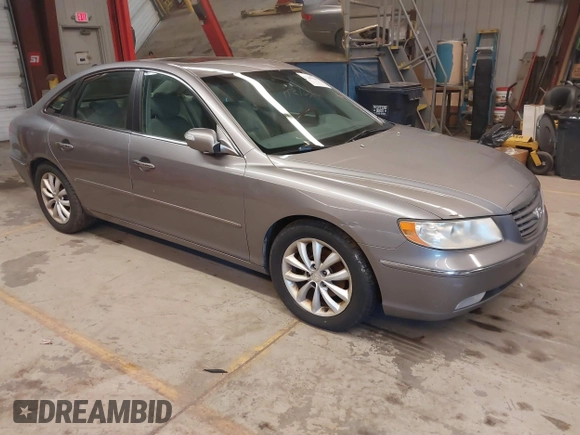 2007 Hyundai Azera SE with VIN KMHFC46F07A243229, listed as a IAAI auction lot 41261394 with 249,523 mi miles and . Bid and sale history available at DreamBid. Image 1.