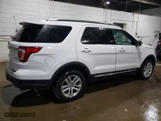 2018 Ford Explorer XLT with VIN 1FM5K8DH3JGB20118, listed as a Copart auction lot 52390615 with 152,164 mi miles and Clean Title. Bid and sale history available at carsss.com. Image 3.