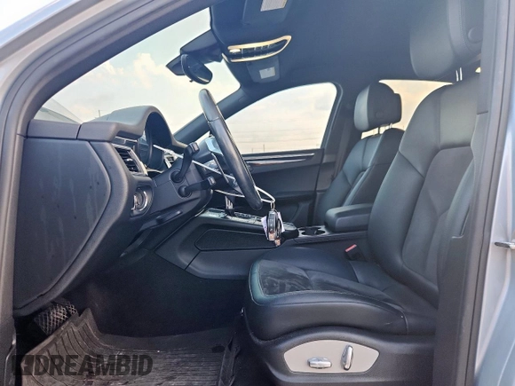 2017 Porsche Macan with VIN WP1AA2A50HLB81987, listed as a Copart auction lot 56502685 with 100,932 mi miles and Salvage title. Bid and sale history available at DreamBid. Image 7.
