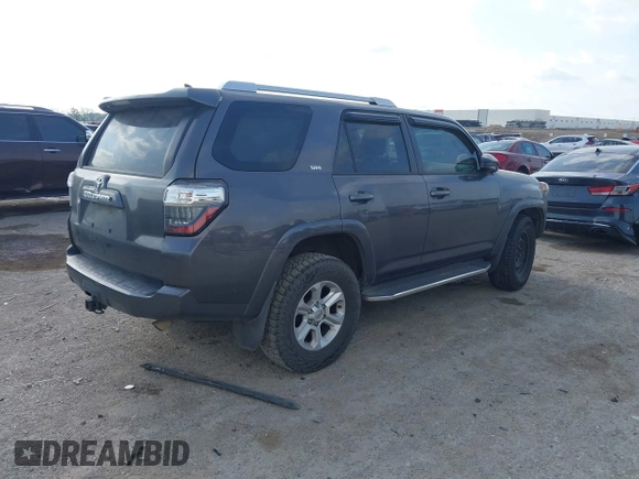 2014 Toyota 4Runner SR5 z VIN JTEZU5JR0E5071498, wystawiony jako IAAI lot #42050372 z przebiegiem 109 448 mil mil oraz . Historia ofert i sprzedaży dostępna na DreamBid. Obrazek 4.