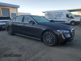 2022 Mercedes-Benz S-Class S 500 with VIN W1K6G6DB1NA147018, listed as a Copart auction lot 87964755 with 34,513 mi miles and Salvage Title. Bid and sale history available at carsss.com. Image 4.