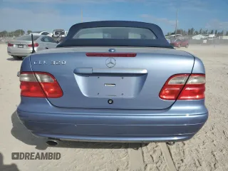 2002 Mercedes-Benz CLK 320/430 z VIN WDBLK65G82T122427, wystawiony jako Copart lot #88716605 z przebiegiem 176 571 mil mil oraz Szkoda całkowita • Salvage title. Historia ofert i sprzedaży dostępna na DreamBid. Obrazek 6.
