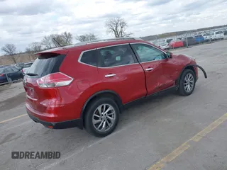 2015 Nissan Rogue SL with VIN 5N1AT2MV5FC870424, listed as a IAAI auction lot 41998532 with 111,000 mi miles and . Bid and sale history available at carsss.com. Image 4.