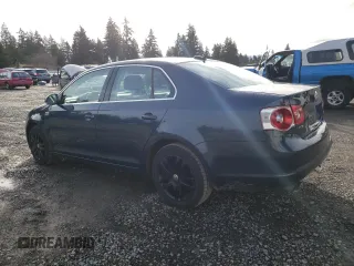 2005 Volkswagen Jetta 2.5L with VIN 3VWDF71K65M604016, listed as a Copart auction lot 45296275 with 195,245 mi miles and Salvage title. Bid and sale history available at DreamBid. Image 2.