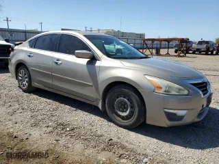 2015 Nissan Altima 2.5 S with VIN 1N4AL3AP5FN308663, listed as a Copart auction lot 46920745 with 96,207 mi miles and Salvage Title. Bid and sale history available at carsss.com. Image 4.