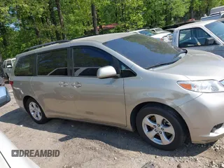 2015 Toyota Sienna LE AAS with VIN 5TDKK3DCXFS552524, listed as a IAAI auction lot 42060065 with 249,332 mi miles and . Bid and sale history available at DreamBid. Image 12.