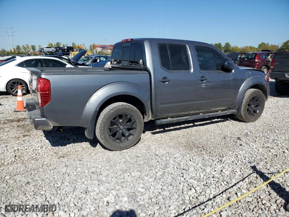 2018 Nissan Frontier PRO-4X with VIN 1N6AD0EV7JN766614, listed as a Copart auction lot 76400834 with 180,560 mi miles and Salvage Title. Bid and sale history available at carsss.com. Image 3.