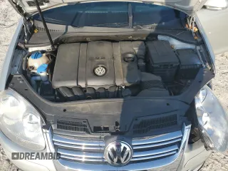 2010 Volkswagen Jetta SE with VIN 3VWRX7AJ1AM048637, listed as a Copart auction lot 57045965 with 158,297 mi miles and Salvage title. Bid and sale history available at DreamBid. Image 11.