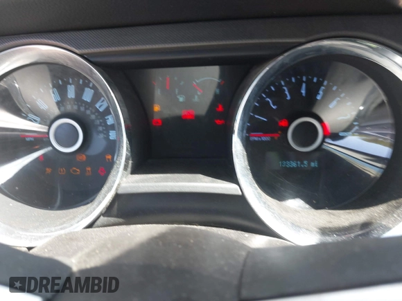 2014 Ford Mustang V6 с VIN 1ZVBP8EM9E5314011, выставлен на аукционе IAAI как лот 42332004 с пробегом 133 361 миль миль и . История ставок и продаж доступна на DreamBid. Изображение 7.