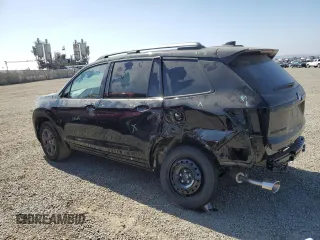 2024 Honda Passport TrailSport with VIN 5FNYF8H67RB004926, listed as a Copart auction lot 72783164 with 860 mi miles and Salvage Title. Bid and sale history available at carsss.com. Image 2.