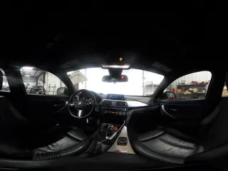 2015 BMW 4 Series 435i xDrive с VIN WBA4B3C52FD670264, выставлен на аукционе IAAI как лот 41391128 с пробегом 106 051 миль миль и . История ставок и продаж доступна на DreamBid. Изображение 18.