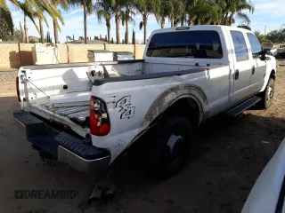 2013 Ford F-350 XL z VIN 1FT8W3DT6DEB56639, wystawiony jako Copart lot #42168225 z przebiegiem 177 313 mil mil oraz Szkoda całkowita • Salvage title. Historia ofert i sprzedaży dostępna na DreamBid. Obrazek 3.