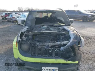 2018 Jeep Renegade Sport with VIN ZACCJBAB8JPH61103, listed as a IAAI auction lot 41366723 with Not provided miles and . Bid and sale history available at DreamBid. Image 6.