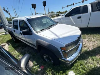 2006 Chevrolet Colorado 2LT z VIN 1GCDT136968146177, wystawiony jako Copart lot #57607155 z przebiegiem 276 364 mil mil oraz Czysty tytuł • Clean title. Historia ofert i sprzedaży dostępna na DreamBid. Obrazek 1.