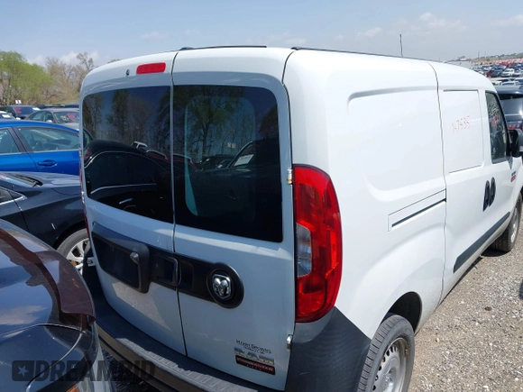 2018 Ram ProMaster City Cargo Tradesman with VIN ZFBERFAB7J6L47535, listed as a IAAI auction lot 42116604 with 191,825 mi miles and . Bid and sale history available at carsss.com. Image 16.