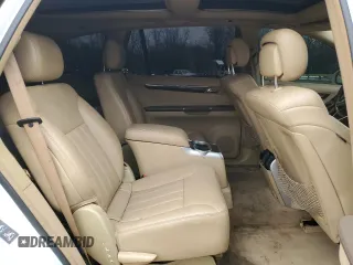 2010 Mercedes-Benz R-Class R 350 with VIN 4JGCB6FE2AA112593, listed as a Copart auction lot 44553065 with 181,505 mi miles and Salvage Title. Bid and sale history available at carsss.com. Image 11.