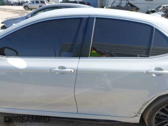2023 Toyota Camry SE z VIN 4T1G11AK2PU128367, wystawiony jako IAAI lot #41699516 z przebiegiem 27 270 mil mil oraz . Historia ofert i sprzedaży dostępna na DreamBid. Obrazek 14.