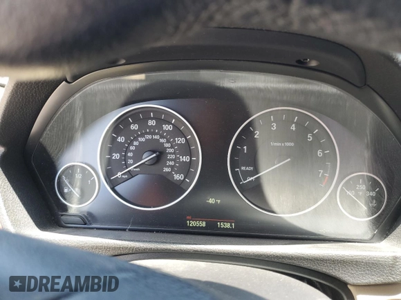 2015 BMW 3 Series 328i с VIN WBA3A5G57FNS86060, выставлен на аукционе Copart как лот 57495985 с пробегом 120 558 миль миль и Списание • Salvage title. История ставок и продаж доступна на DreamBid. Изображение 9.