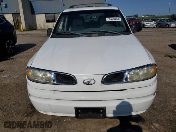 2002 Oldsmobile Bravada z VIN 1GHDT13S822125003, wystawiony jako Copart lot #66120254 z przebiegiem 173 171 mil mil oraz Czysty tytuł • Clean title. Historia ofert i sprzedaży dostępna na DreamBid. Obrazek 5.