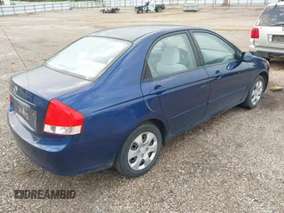 2008 Kia Spectra SX with VIN KNAFE121485518129, listed as a IAAI auction lot 42038466 with 136,642 mi miles. Bid and sale history available at carsss.com. Image 4.