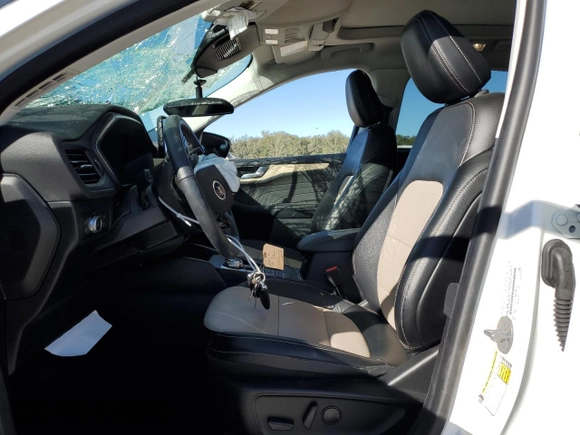 2022 Ford Escape Titanium Plug-In Hybrid with VIN 1FMCU0LZ2NUB80380, listed as a Copart auction lot 80961924 with 7,858 mi miles and Salvage title. Bid and sale history available at DreamBid. Image 7.