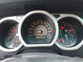 2004 Toyota 4Runner SR5 with VIN JTEBU14R248023777, listed as a IAAI auction lot 41850010 with 301,919 mi miles and . Bid and sale history available at DreamBid. Image 7.
