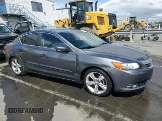 2013 Acura ILX Tech Pkg with VIN 19VDE1F79DE005023, listed as a Copart auction lot 49833855 with 127,801 mi miles and Clean Title. Bid and sale history available at carsss.com. Image 4.
