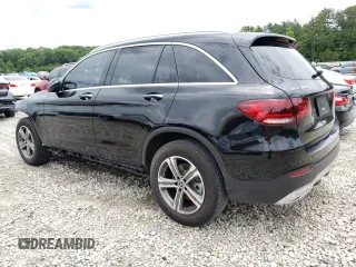 2022 Mercedes-Benz GLC 300 with VIN W1N0G8DB7NG119841, listed as a Copart auction lot 59326695 with 20,471 mi miles and Salvage title. Bid and sale history available at DreamBid. Image 2.