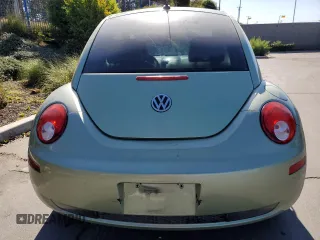 2009 Volkswagen New Beetle Coupe S with VIN 3VWPW31C19M518360, listed as a Copart auction lot 81329574 with 126,908 mi miles and Clean Title. Bid and sale history available at carsss.com. Image 6.
