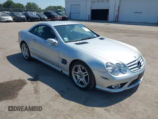 2007 Mercedes-Benz SL 550 with VIN WDBSK71F87F130144, listed as a IAAI auction lot 42863967 with 142,581 mi miles and . Bid and sale history available at DreamBid. Image 1.