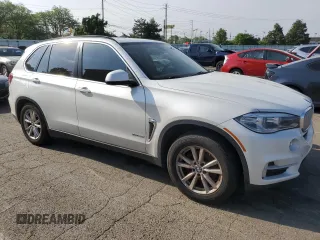 2015 BMW X5 xDrive35i z VIN 5UXKR0C5XF0K55803, wystawiony jako Copart lot #57133455 z przebiegiem 169 417 mil mil oraz Czysty tytuł • Clean title. Historia ofert i sprzedaży dostępna na DreamBid. Obrazek 4.