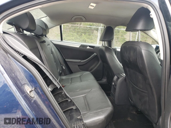 2014 Volkswagen Jetta Sedan SE with VIN 3VWD17AJ0EM414055, listed as a Copart auction lot 51383895 with 117,988 mi miles and Clean Title. Bid and sale history available at carsss.com. Image 10.