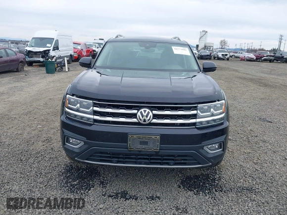 2018 Volkswagen Atlas SEL Premium z VIN 1V2NR2CAXJC554740, wystawiony jako IAAI lot #41773681 z przebiegiem 83 296 mil mil oraz . Historia ofert i sprzedaży dostępna na DreamBid. Obrazek 12.