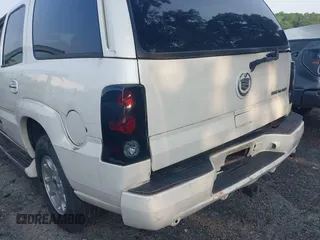 2002 Cadillac Escalade z VIN 1GYEK63N02R112364, wystawiony jako IAAI lot #42346753 z przebiegiem 216 891 mil mil oraz . Historia ofert i sprzedaży dostępna na DreamBid. Obrazek 13.