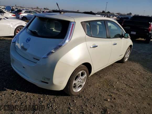 2011 Nissan LEAF SL with VIN JN1AZ0CP3BT004857, listed as a Copart auction lot 45023395 with 68,637 mi miles and Clean Title. Bid and sale history available at carsss.com. Image 5.
