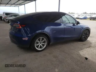 2021 Tesla Model Y Long Range with VIN 5YJYGDEE0MF096777, listed as a Copart auction lot 49005925 with 94,455 mi miles and Salvage Title. Bid and sale history available at DreamBid. Image 3.