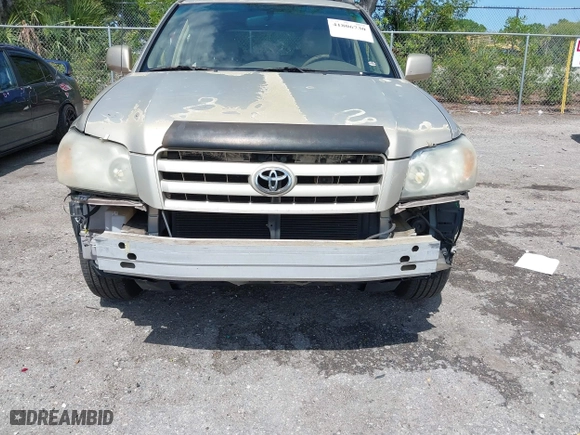 2006 Toyota Highlander with VIN JTEGP21A660103005, listed as a IAAI auction lot 41806730 with 262,838 mi miles. Bid and sale history available at carsss.com. Image 6.