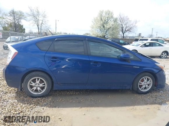 2011 Toyota Prius I with VIN JTDKN3DU2B5315803, listed as a IAAI auction lot 42092280 with 235,799 mi miles. Bid and sale history available at carsss.com. Image 13.
