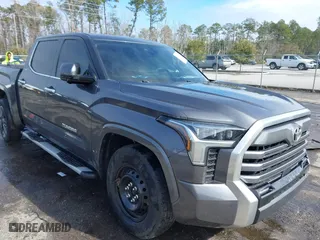 2022 Toyota Tundra 2WD Limited with VIN 5TFJA5AB7NX011302, listed as a IAAI auction lot 41400983 with 93,747 mi miles. Bid and sale history available at carsss.com. Image 1.
