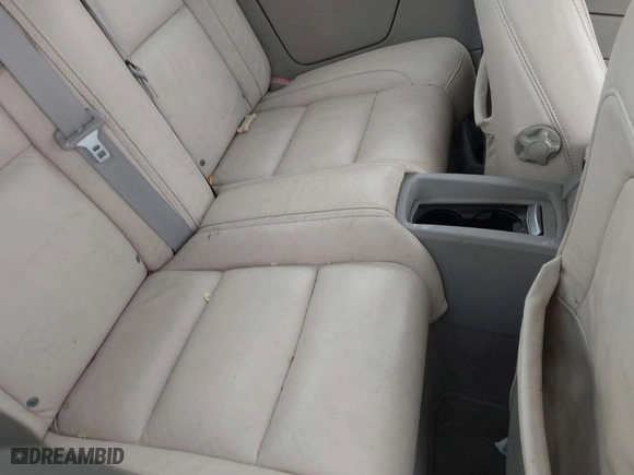 2011 Volvo C70 with VIN YV1672MC1BJ118197, listed as a IAAI auction lot 41930726 with NaN miles. Bid and sale history available at carsss.com. Image 8.