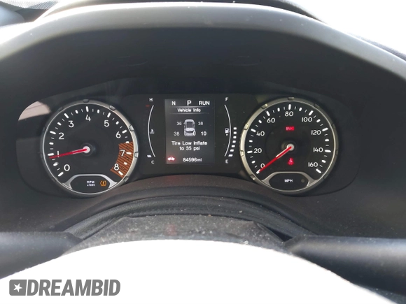 2020 Jeep Renegade Latitude with VIN ZACNJBBB1LPL49421, listed as a IAAI auction lot 41649980 with 84,596 mi miles. Bid and sale history available at carsss.com. Image 7.
