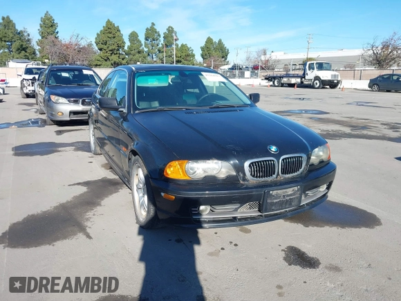 2001 BMW 3 Series 330Ci with VIN WBABN53461JU22367, listed as a IAAI auction lot 41264913 with 380,352 mi miles. Bid and sale history available at carsss.com. Image 1.