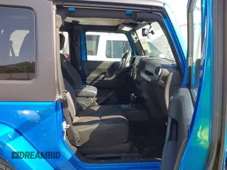 2016 Jeep Wrangler Sahara with VIN 1C4AJWBG9GL112139, listed as a IAAI auction lot 40286816 with 54,568 mi miles and . Bid and sale history available at DreamBid. Image 5.