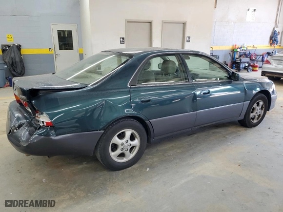 1997 Lexus ES 300 Luxury Sport Sdn with VIN JT8BF22GXV0010912, listed as a Copart auction lot 74691214 with 111,733 mi miles and Salvage Title. Bid and sale history available at carsss.com. Image 3.
