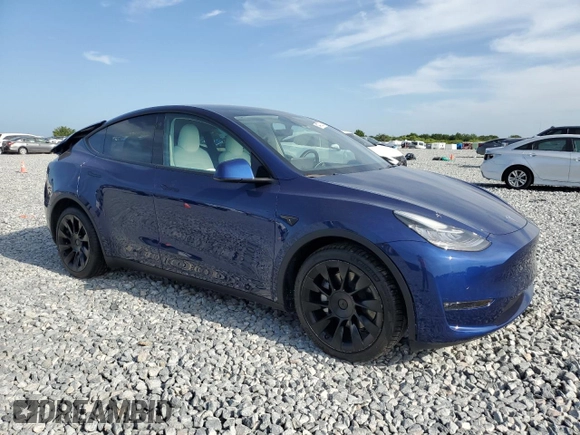 2022 Tesla Model Y Long Range z VIN 7SAYGDEE2NF433907, wystawiony jako Copart lot #54402215 z przebiegiem 44 765 mil mil oraz Szkody całkowita. Historia ofert i sprzedaży dostępna na DreamBid. Obrazek 4.