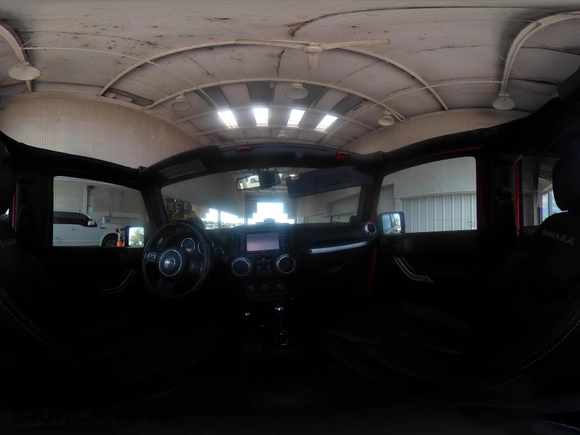 2014 Jeep Wrangler Unlimited Sahara z VIN 1C4BJWEGXEL179054, wystawiony jako IAAI lot #42151597 z przebiegiem 151 810 mil mil oraz . Historia ofert i sprzedaży dostępna na DreamBid. Obrazek 19.