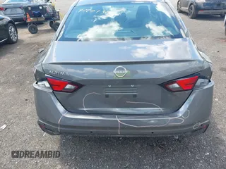 2025 Nissan Altima SV with VIN 1N4BL4DV0SN381826, listed as a IAAI auction lot 42201363 with 2,071 mi miles and . Bid and sale history available at DreamBid. Image 6.
