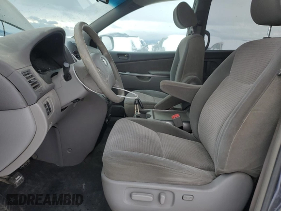 2006 Toyota Sienna CE with VIN 5TDZA23C26S512290, listed as a Copart auction lot 87290134 with 238,920 mi miles and Clean Title. Bid and sale history available at carsss.com. Image 7.