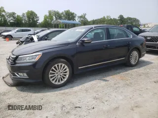2017 Volkswagen Passat SE z VIN 1VWBT7A35HC032774, wystawiony jako Copart lot #59003805 z przebiegiem 89 861 mil mil oraz Szkoda całkowita • Salvage title. Historia ofert i sprzedaży dostępna na DreamBid. Obrazek 1.